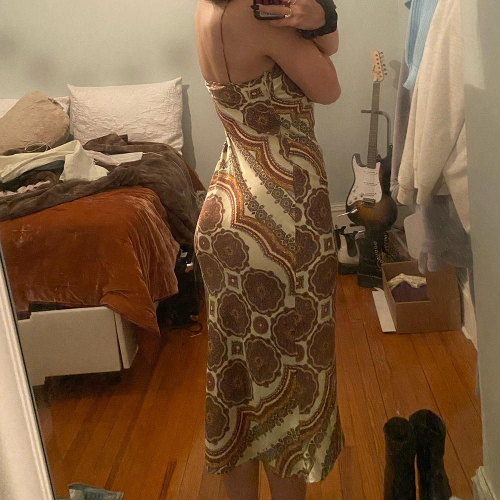 TOPSHOP DRESS SIZE 4 - Picture 3 of 6